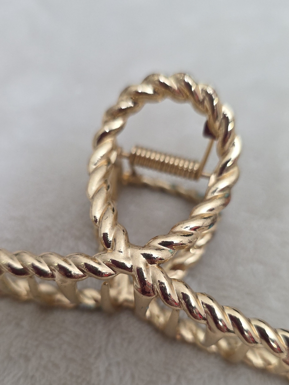 Anthropologie Gold Bow Hair Claw Clip Set Rhinestone & Rope Textured - Picture 7 of 7